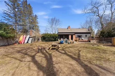 237 Spring Street Hopkinton RI 02832