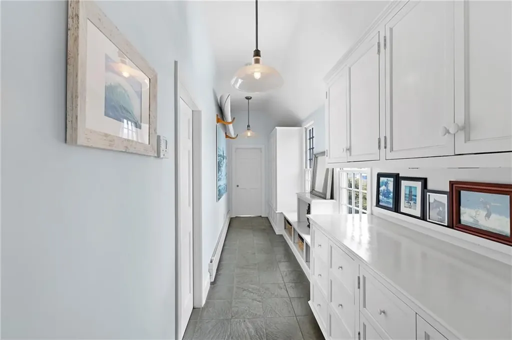 47 Kane Avenue Middletown RI 02842