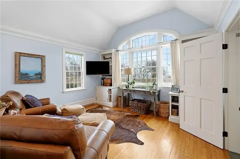 47 Kane Avenue Middletown RI 02842