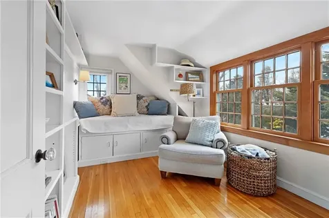 47 Kane Avenue Middletown RI 02842