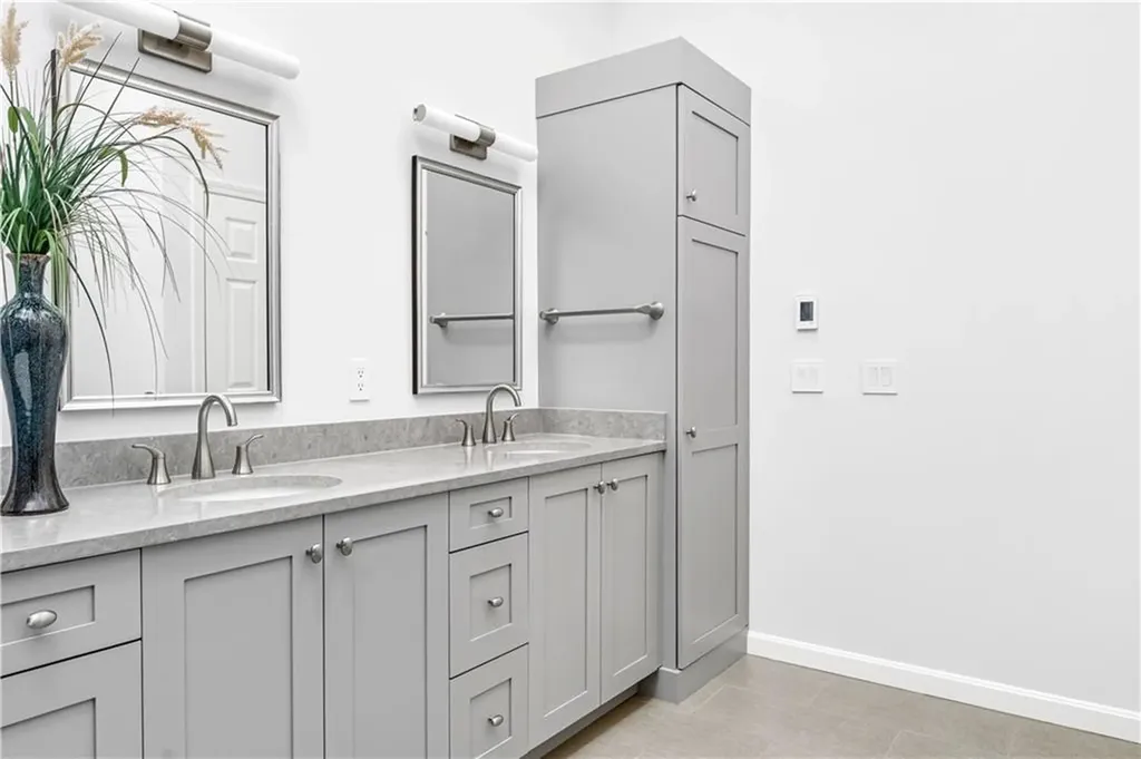 200 Arboretum Lane Bristol RI 02809