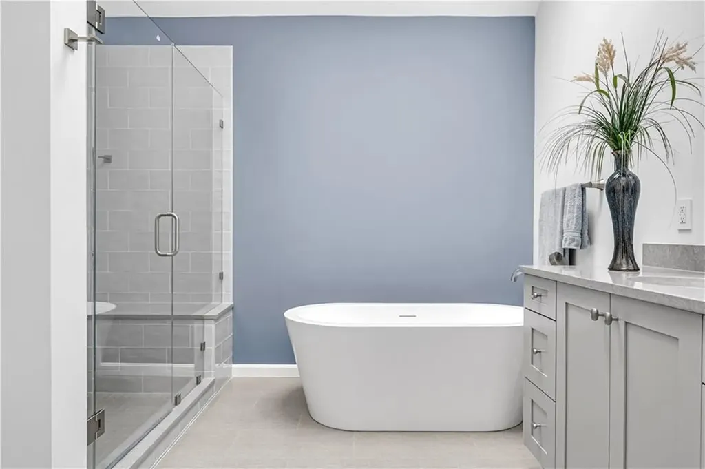 200 Arboretum Lane Bristol RI 02809