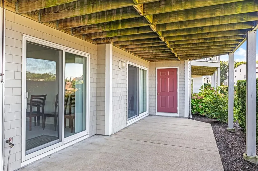 200 Arboretum Lane Bristol RI 02809