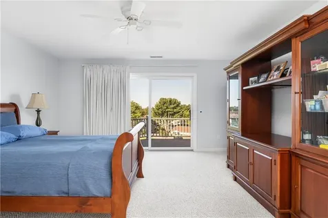 200 Arboretum Lane Bristol RI 02809