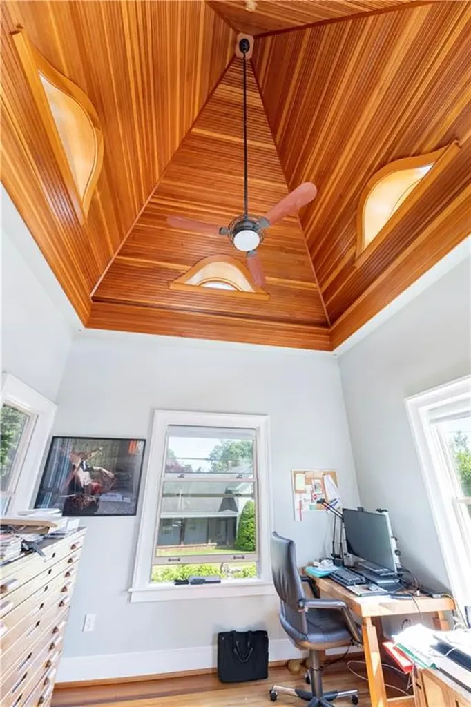 43 Avondale Road Westerly RI 02891