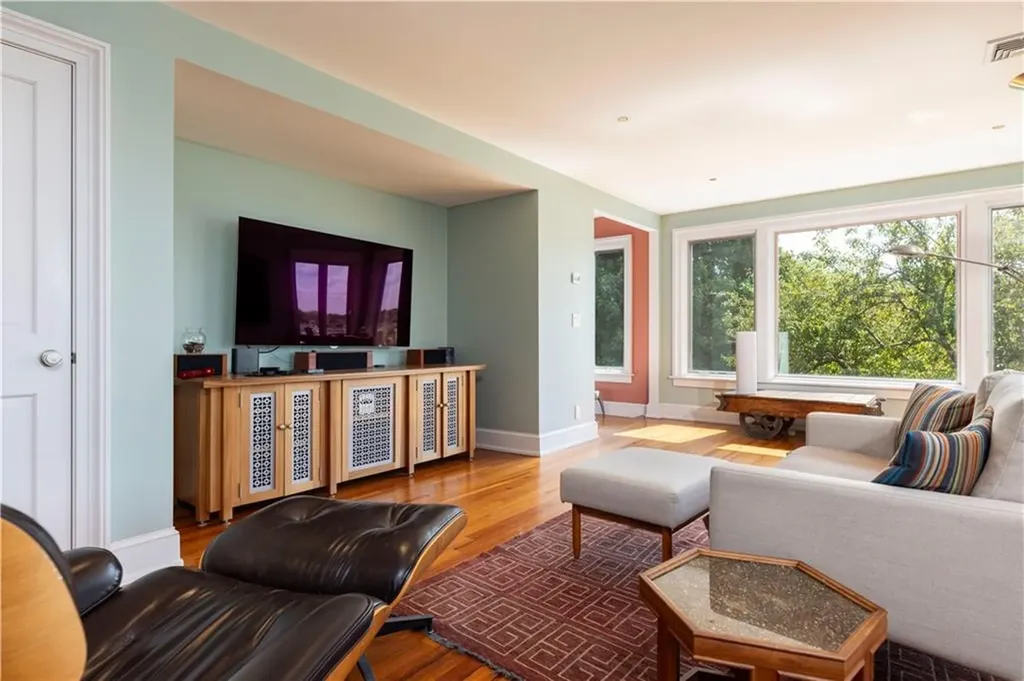43 Avondale Road Westerly RI 02891