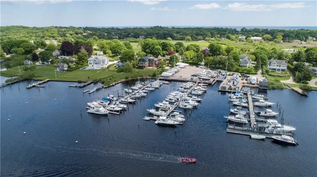 43 Avondale Road Westerly RI 02891