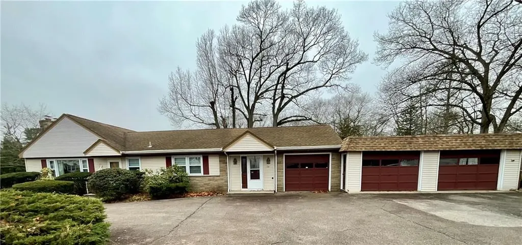 73 Byron Boulevard Warwick RI 02888