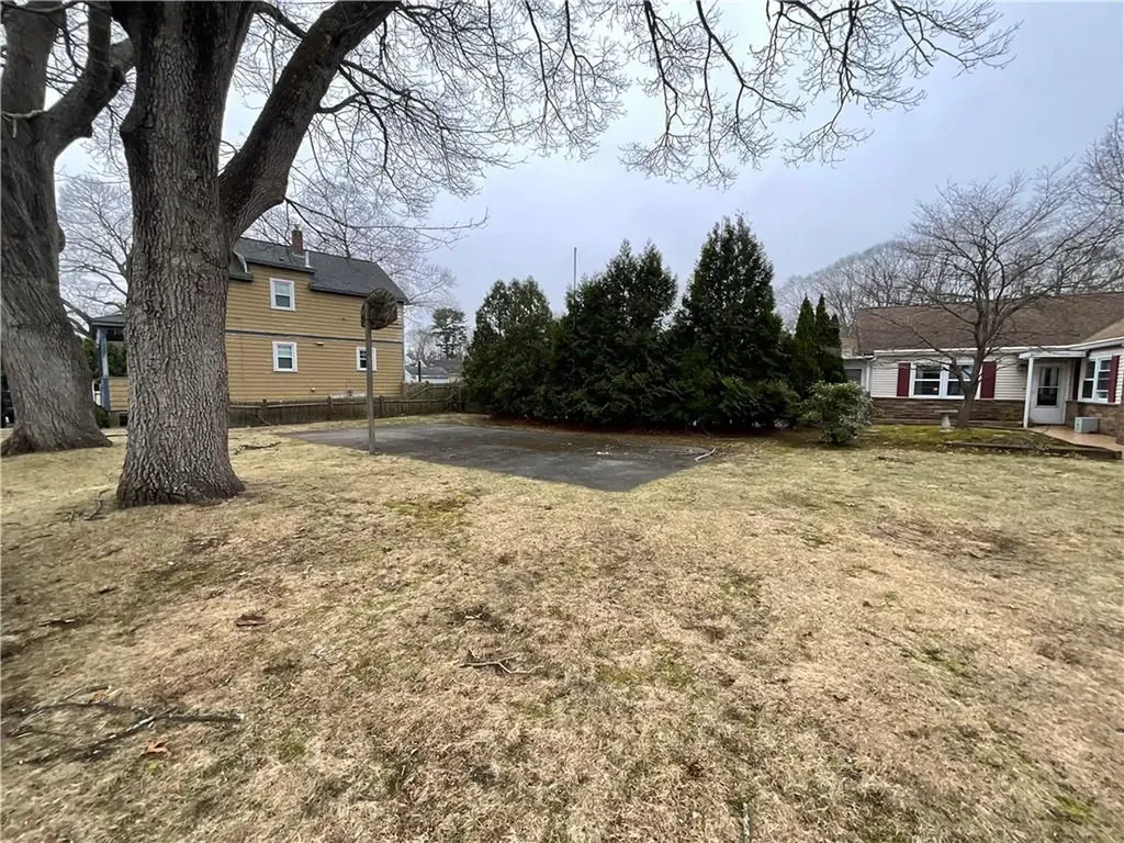73 Byron Boulevard Warwick RI 02888