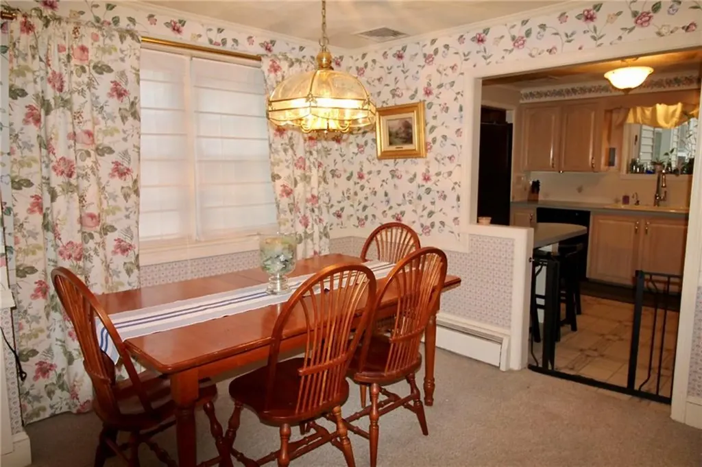73 Byron Boulevard Warwick RI 02888