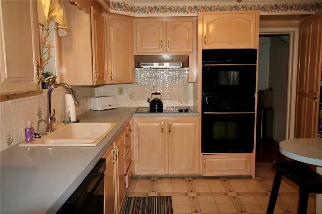 73 Byron Boulevard Warwick RI 02888