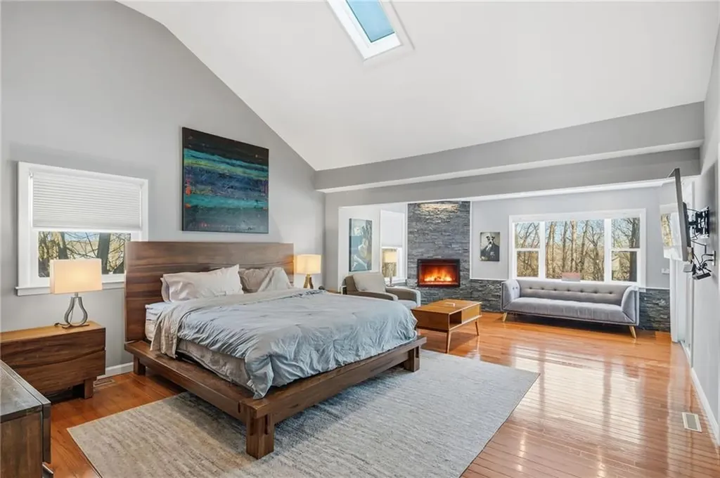 10 Blue Mist Drive Lincoln RI 02838