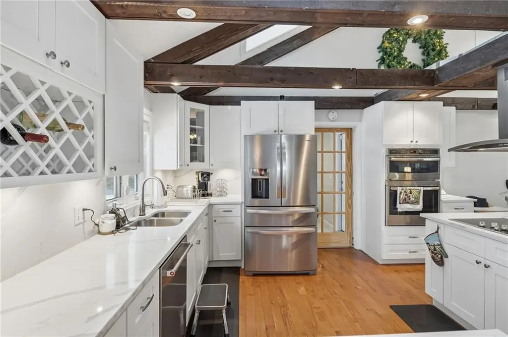 10 Blue Mist Drive Lincoln RI 02838