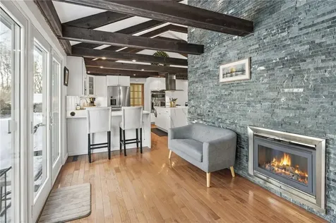 10 Blue Mist Drive Lincoln RI 02838