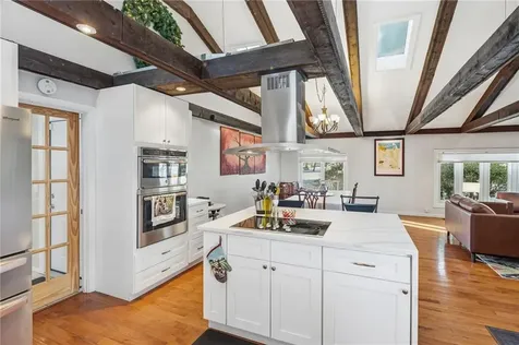 10 Blue Mist Drive Lincoln RI 02838