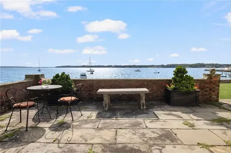 221 Hope Street Bristol RI 02809