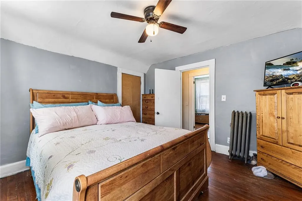 95 Ivy Street East Providence RI 02914