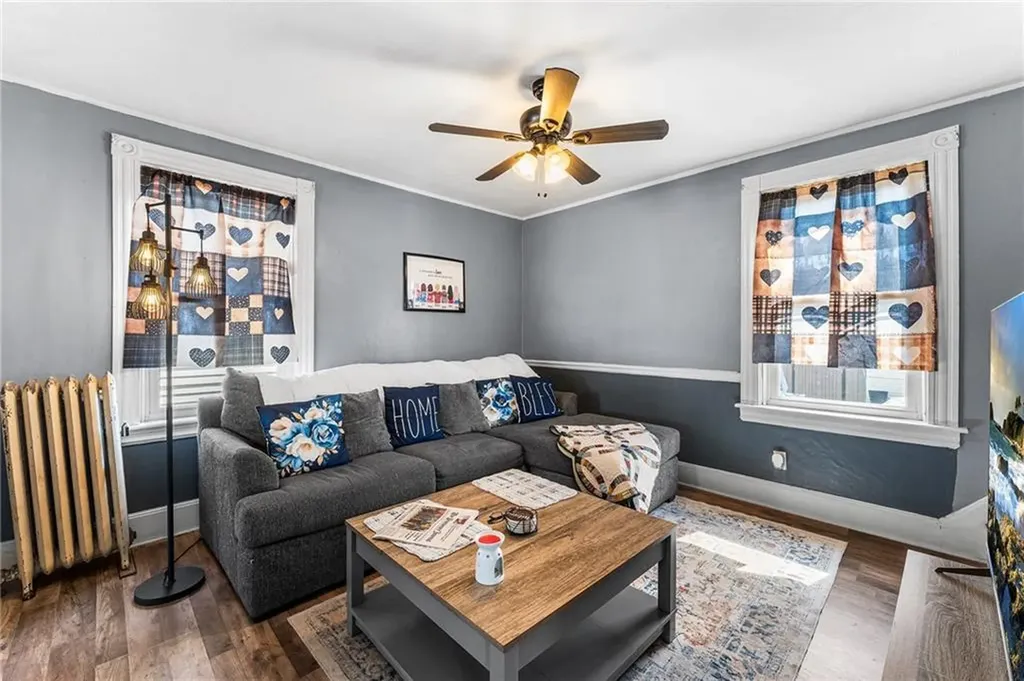 95 Ivy Street East Providence RI 02914