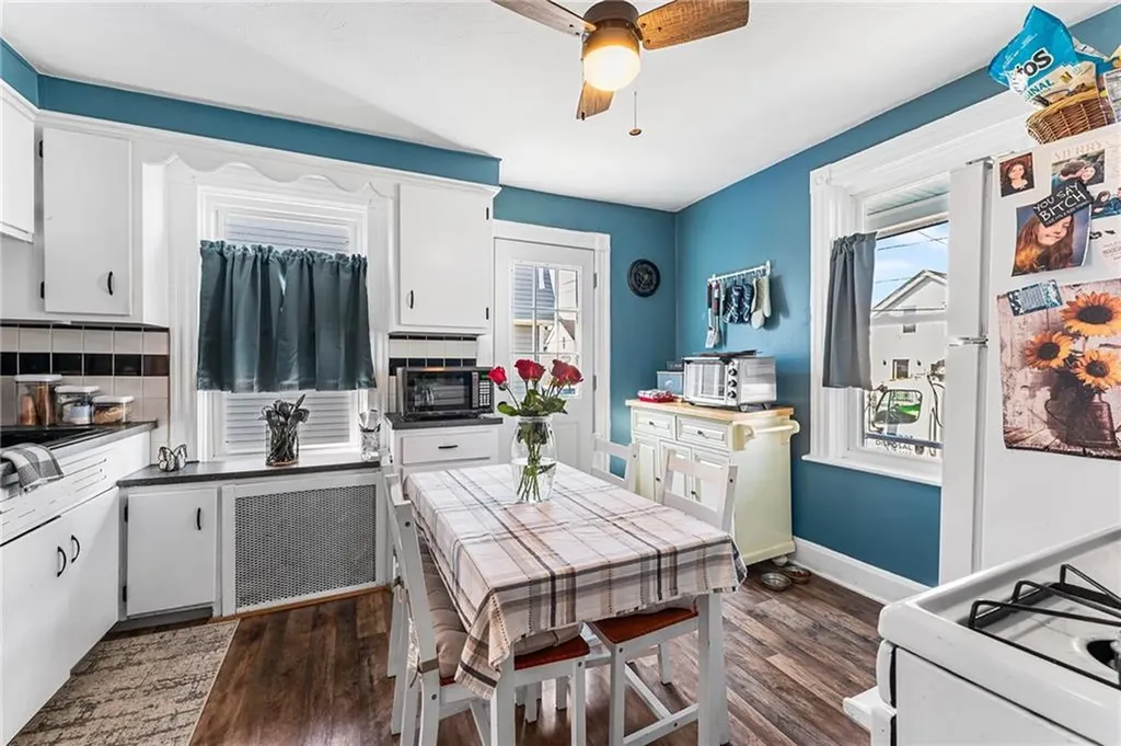 95 Ivy Street East Providence RI 02914