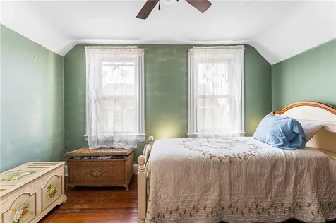 95 Ivy Street East Providence RI 02914