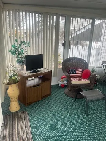 33 Van Buren Street Warwick RI 02888