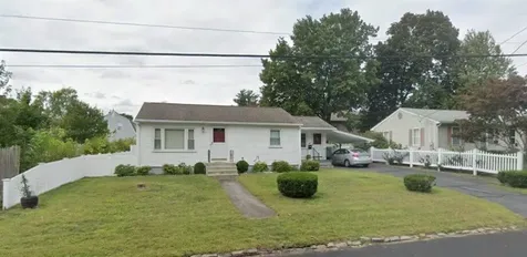 33 Van Buren Street Warwick RI 02888