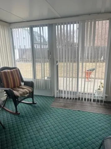 33 Van Buren Street Warwick RI 02888