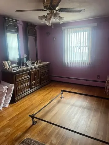 33 Van Buren Street Warwick RI 02888