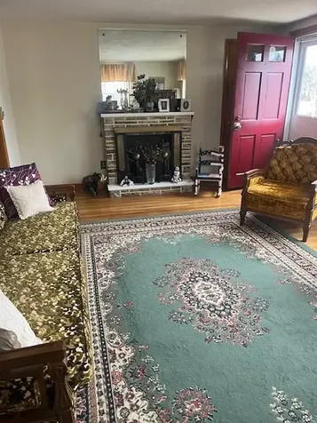 33 Van Buren Street Warwick RI 02888