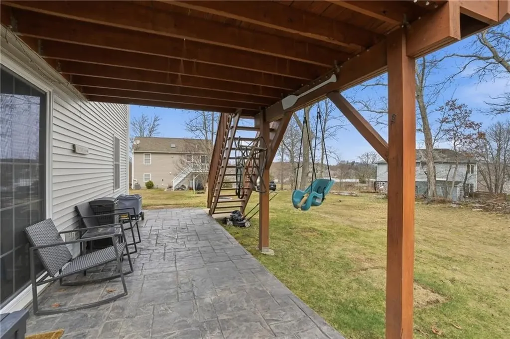 19 Fieldstone Way Westerly RI 02891