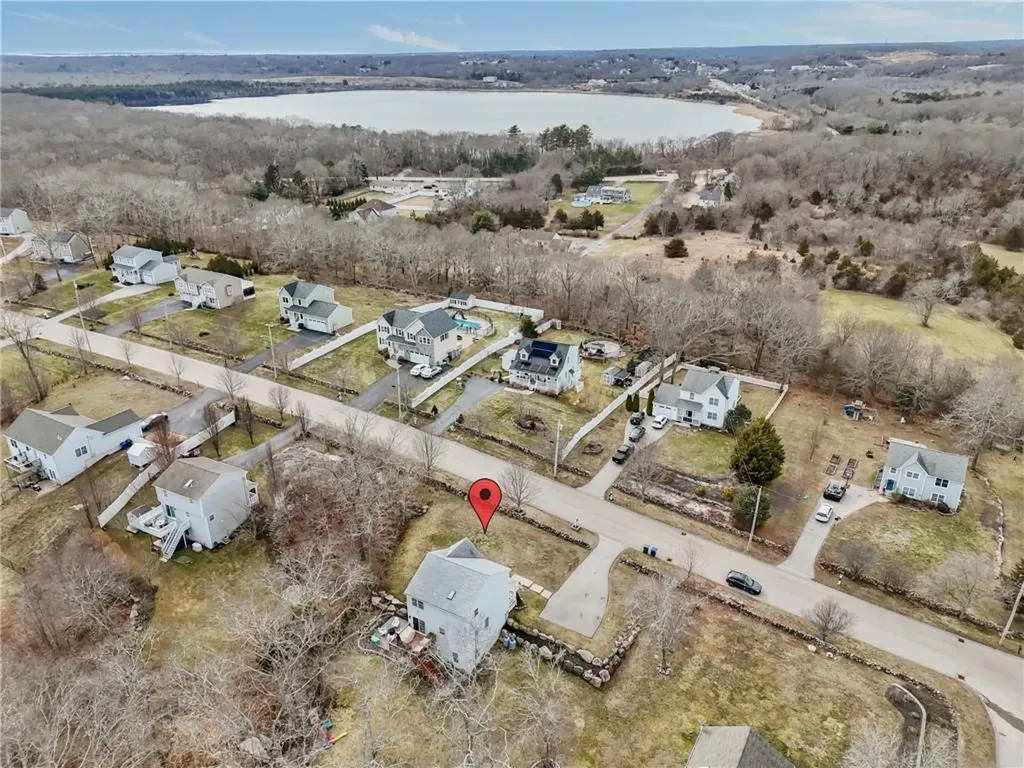 19 Fieldstone Way Westerly RI 02891