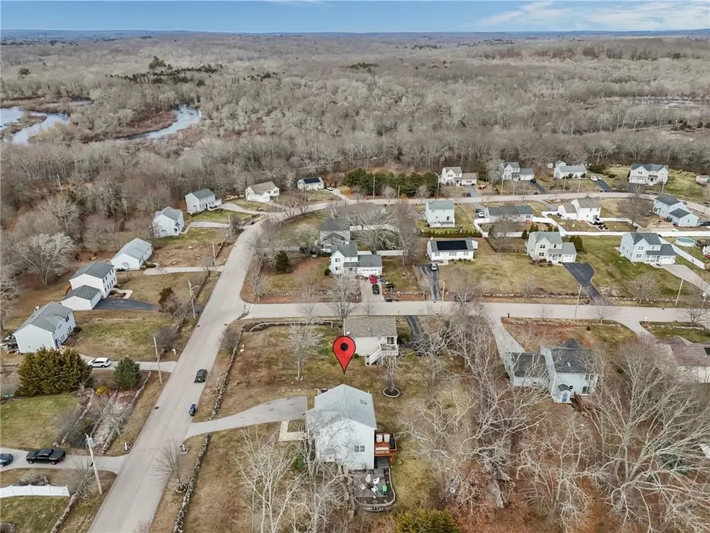 19 Fieldstone Way Westerly RI 02891