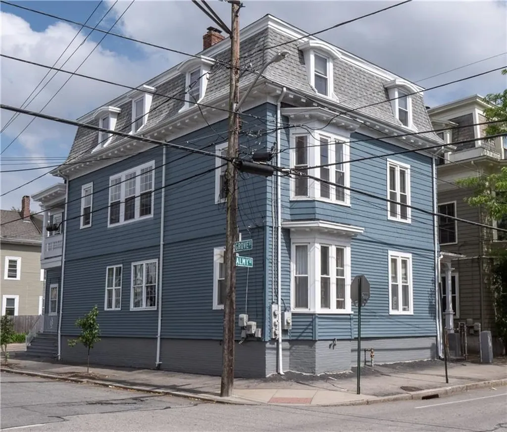 103 Almy Street Providence RI 02909