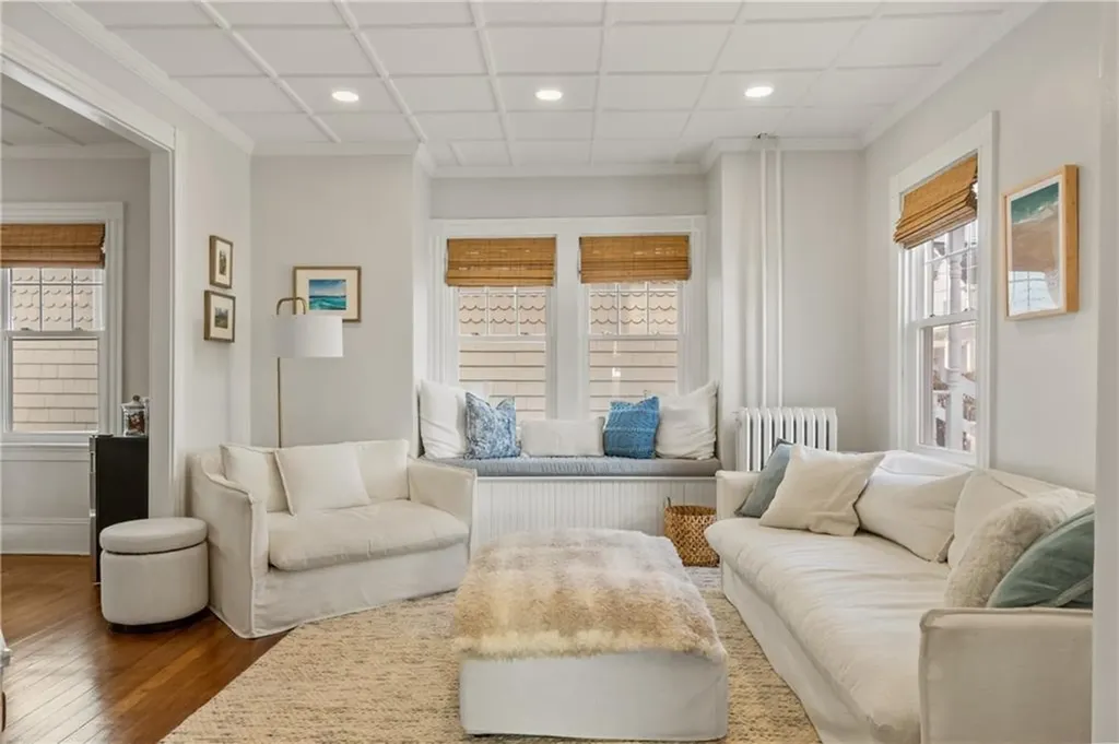 35 Hall Avenue Newport RI 02840