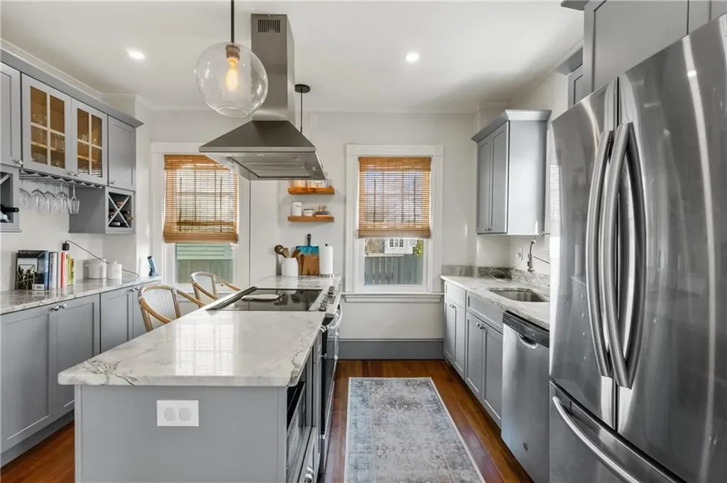 35 Hall Avenue Newport RI 02840