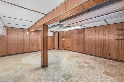 16 Vista Drive Lincoln RI 02865