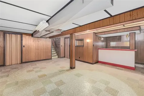 16 Vista Drive Lincoln RI 02865