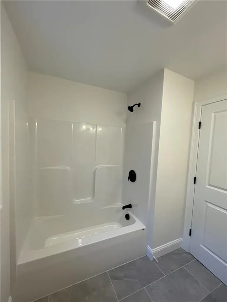 23 Doe Circle Charlestown RI 02813