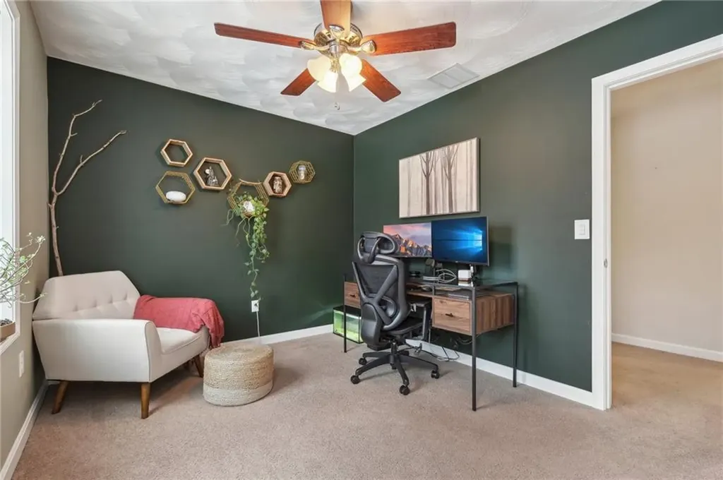 27 Rockcrest Lane Johnston RI 02919