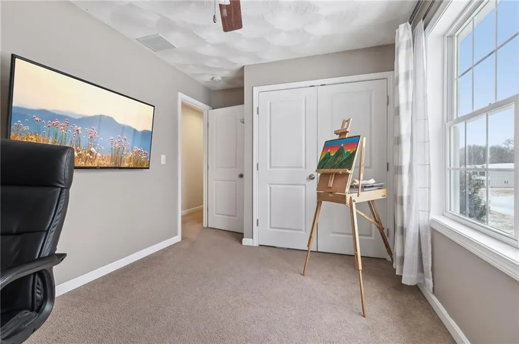 27 Rockcrest Lane Johnston RI 02919