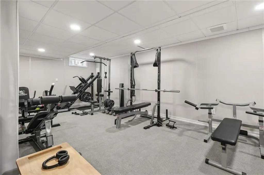 27 Rockcrest Lane Johnston RI 02919