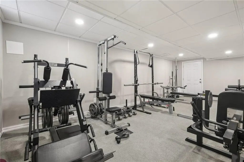 27 Rockcrest Lane Johnston RI 02919