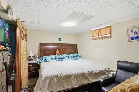 62 Hillcrest Avenue Pawtucket RI 02860
