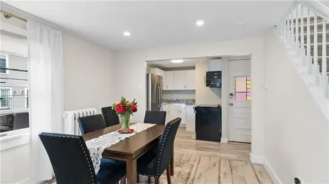 629 Thames Street Newport RI 02840
