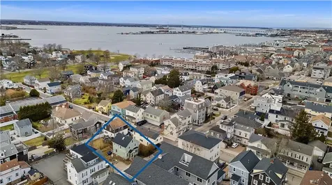 629 Thames Street Newport RI 02840