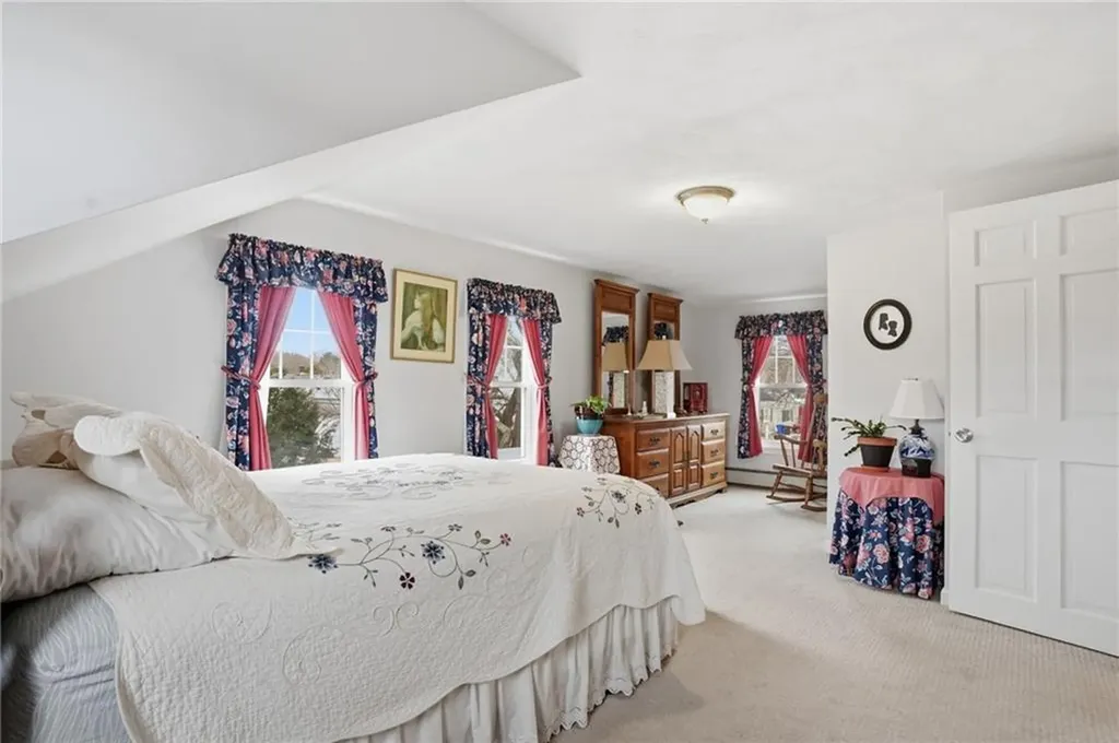 11 Tampa Street West Warwick RI 02893