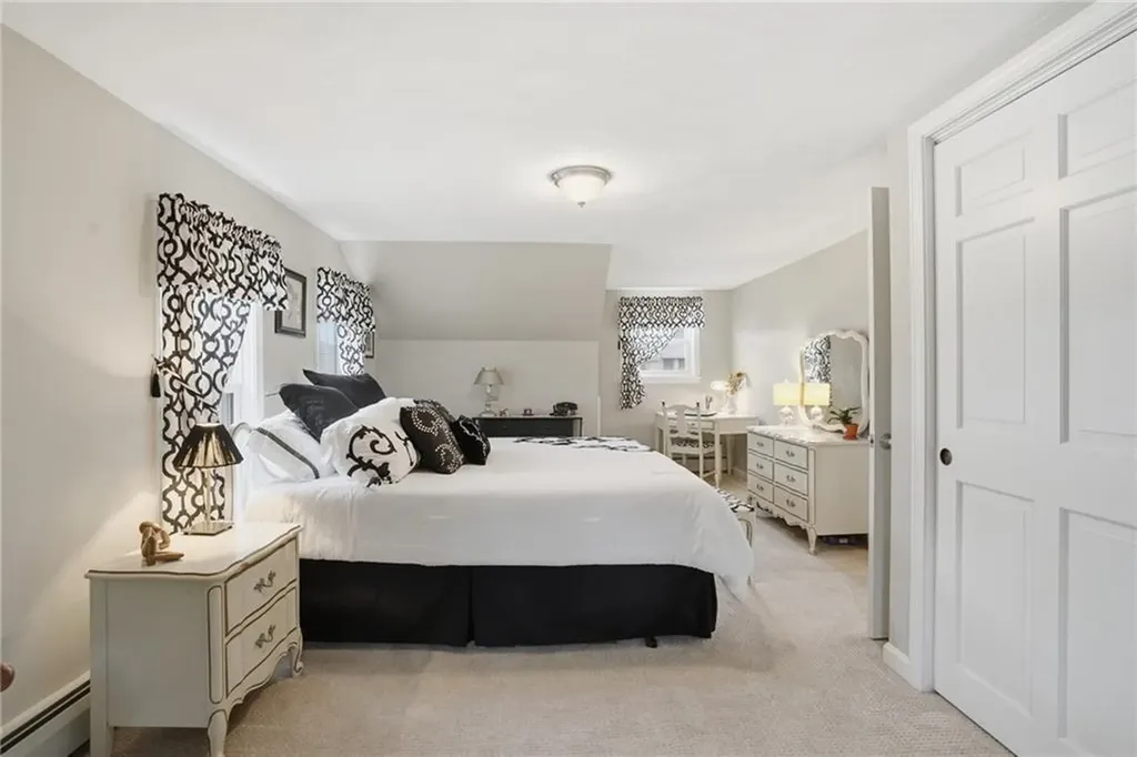 11 Tampa Street West Warwick RI 02893