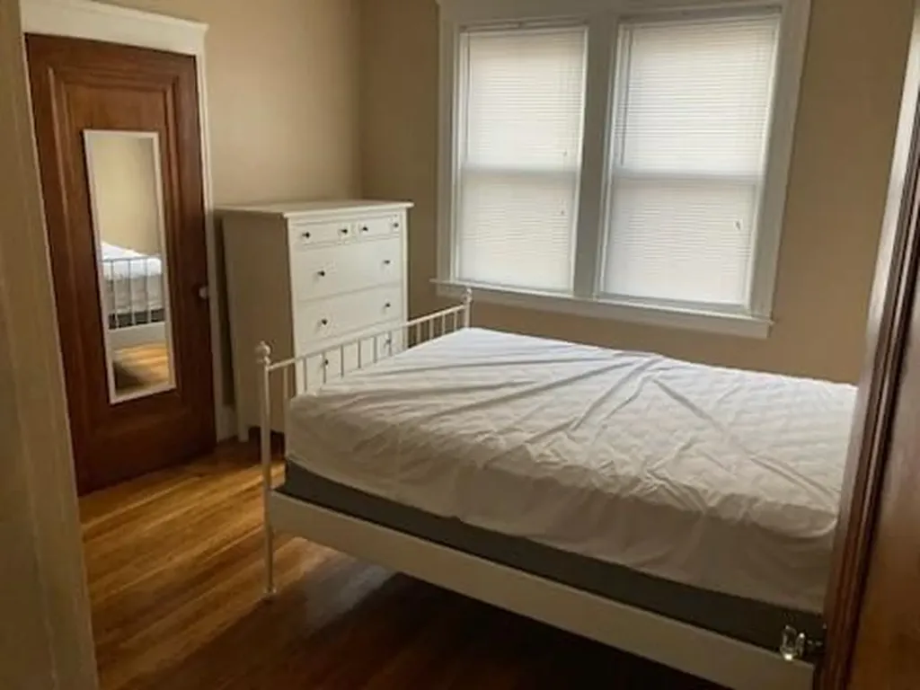 51 Huxley Avenue Providence RI 02908