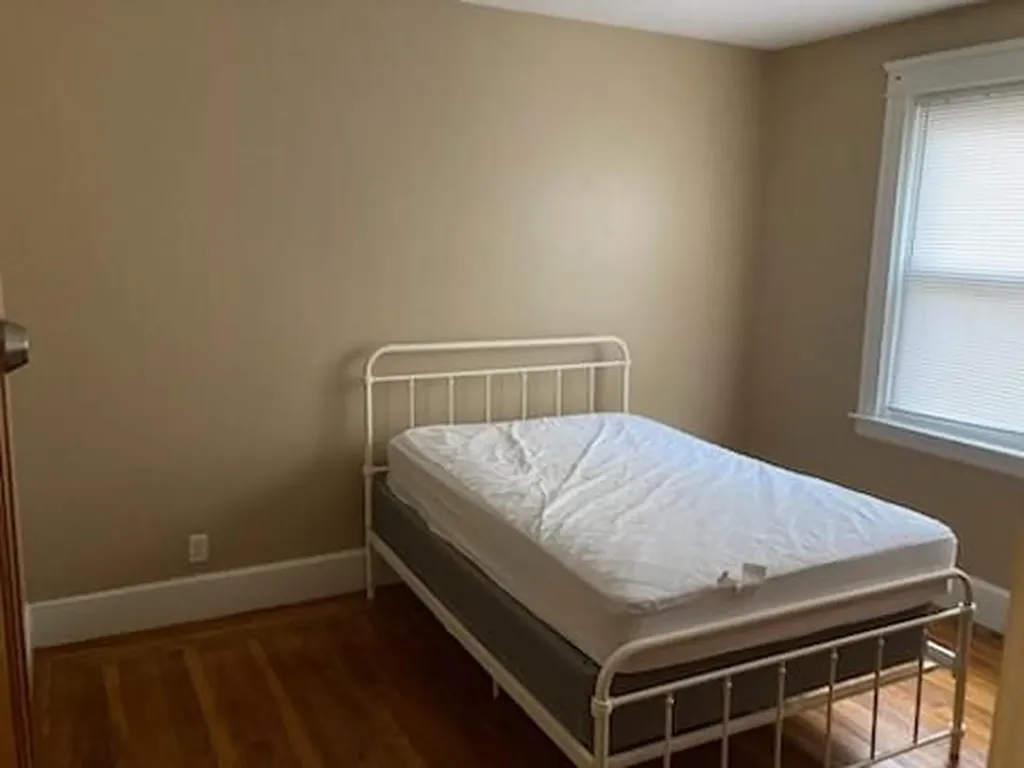 51 Huxley Avenue Providence RI 02908