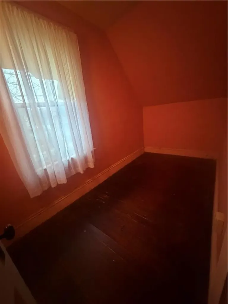 507 Academy Avenue Providence RI 02908